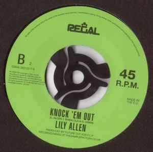 Image of Back Cover of 7" - VG/VG - LILY ALLEN, LDN/Knock 'Em Out (Regal Green Label; LILY001, UK 2006, Black Paper Sleeve, Limited To 500. Knock-Out Centre), ,  - 4216121C