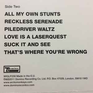 Image of Back Cover of 4554189S: LP - ARCTIC MONKEYS, Suck it and See (Domino; WIGLP258, UK 2021 Reissue, Embossed Gatefold Sleeve, Insert, 180 Gram & Download)   NEW/NEW