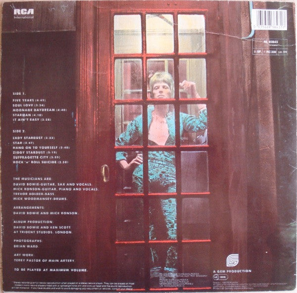 Image of Back Cover of LP - VG/G+ - DAVID BOWIE, The Rise And Fall Of Ziggy Stardust And The Spiders From Mars (RCA International Black; NL 83843, Germany 1983 Reissue, Bass Clef Embossed on B Side Label), ,  - 2526375E