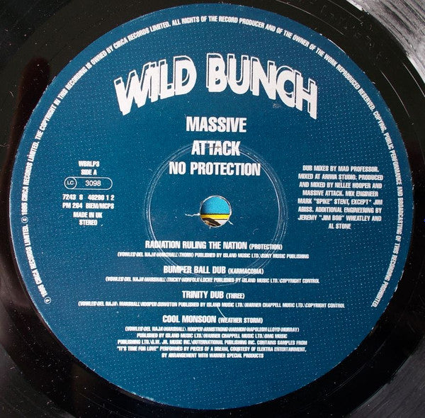 Image of Label Cover of LP - G/G+ - MASSIVE ATTACK VS. MAD PROFESSOR, No Protection (Wild Bunch Records; WBRLP 3, UK 1995), Strong G+, light marks only. Sleeve intact but has creasing & edgewear.,  - 3626007E
