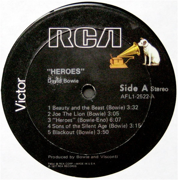 Image of Label of 3544184S: LP - DAVID BOWIE, Heroes (RCA Black; AFL1-2522, US 1977, Inner) Edge wear and cut-out(notched) sleeve. Inner has some tears and a bit of tape near one edge.  VG/VG