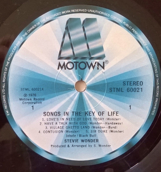 Image of Label Cover of 2xLP - VG/G+ - STEVIE WONDER, Songs In The Key Of Life (Tamla Motown; TMSP 6002, UK 1976, Gatefold, Booklet, No 7"), Light marks only,  - 3516246C