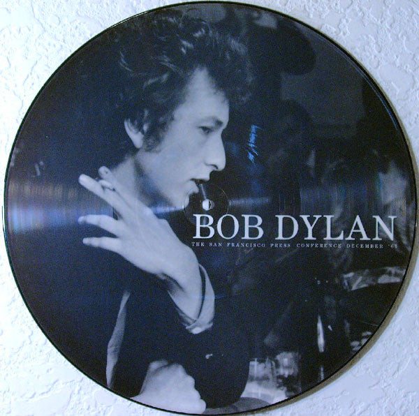 Image of Label Cover of LP - VG/VG+ - BOB DYLAN, The San Francisco Press Conference December '65 (; HIGHWAY61, UK 1988, Picture Disc), Sticker and staining / sticker damage to front cover. ,  - 0926371E