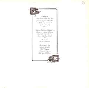 Image of Back Cover of 4925430E: LP - QUEEN, A Night at the Opera (EMI; EMTC 103, UK 1975, Embossed Gatefold Sleeve, Inner With 3 Cut Corners, YAX 5063/4-2 & "BLAIRS" In Run Off, First Pressing) Light marking to sleeve.    VG+/VG