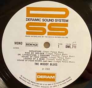 Image of Label Cover of 2944002S: LP - THE MOODY BLUES, In Search of the Lost Chord (Deram; DML711, UK 1968, Laminated Gatefold With Indicator Hole, Mono, "J/T" above mirror text / DML.711 on label) Hairlines and scuffs, edge and corner wear  VG/VG