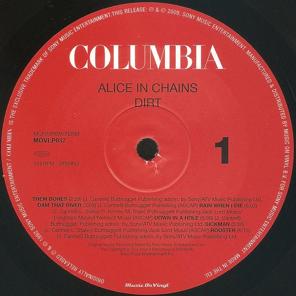 Image of Label Cover of LP - VG+/VG+ - ALICE IN CHAINS, Dirt (Music On Vinyl; MOVLP037, Europe 2009 Reissue, Inner, 180 Gram Vinyl), One light cosmetic mark from inner, does not effect play. NO stickered plastic sleeve.,  - 0816044C