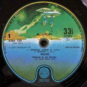 Image of Label Cover of LP - VG+/VG+ - NUCLEUS, Alleycat (Vertigo Spaceship; 6360 124, UK 1975, Laminated Sleeve), Great copy - a handful of very minor hairlines only. ,  - 1726396E