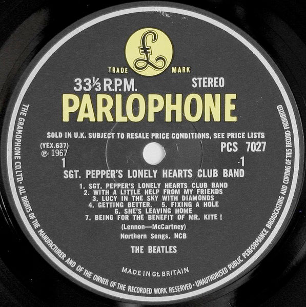Image of Label Cover of 4745090S: LP - THE BEATLES, Sgt. Pepper's Lonely Hearts Club Band (Parlophone Black/Yellow; PCS7027, UK 1967, Gatefold, Stereo, Gram Co On Label Rim, A1/B1 Matrix) Small Writing On Front Sleeve9  VG/VG