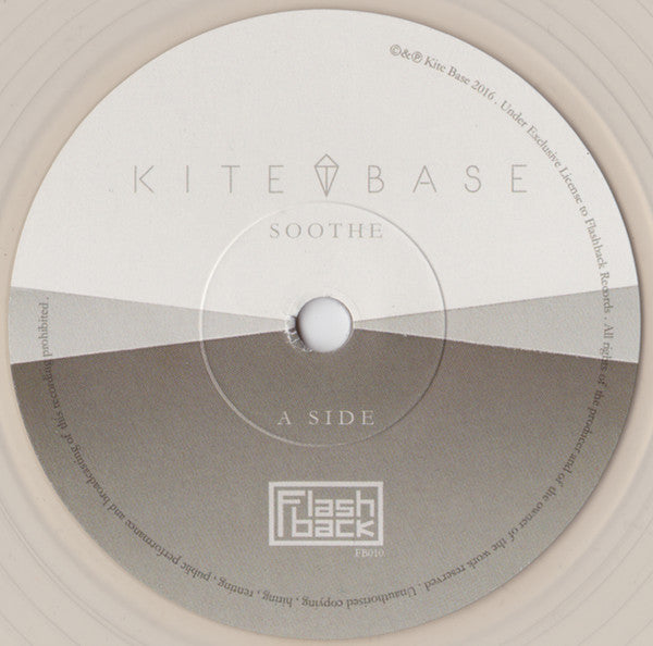 Image of Label of 1951088S: 7" - KITE BASE, Soothe / Dadum (Flashback; FB010, UK 2017, RSD 2017, Clear Vinyl)   EX/EX